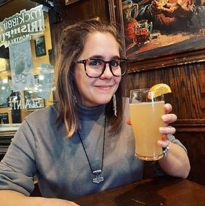 Meet your Posher, Léa